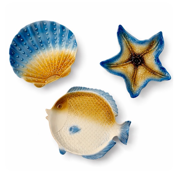Other - Costal plates,  Set of 3 decorative plates fish starfish shell